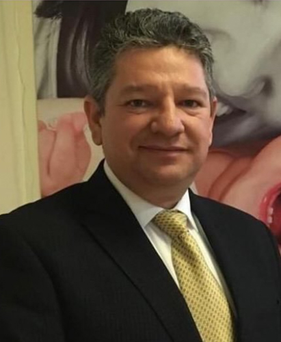 Dr. Diego Benavides